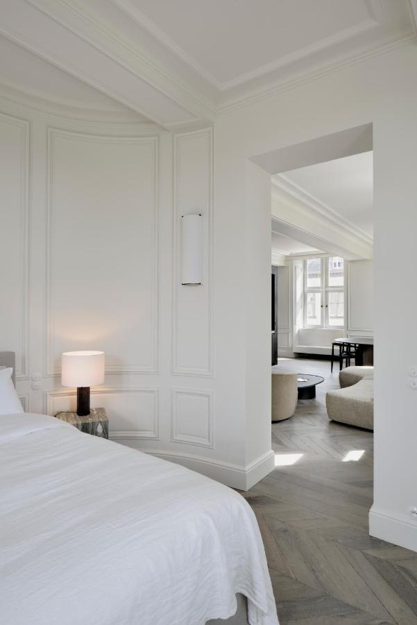 Le Chateau De Mirwart ภายนอก รูปภาพ